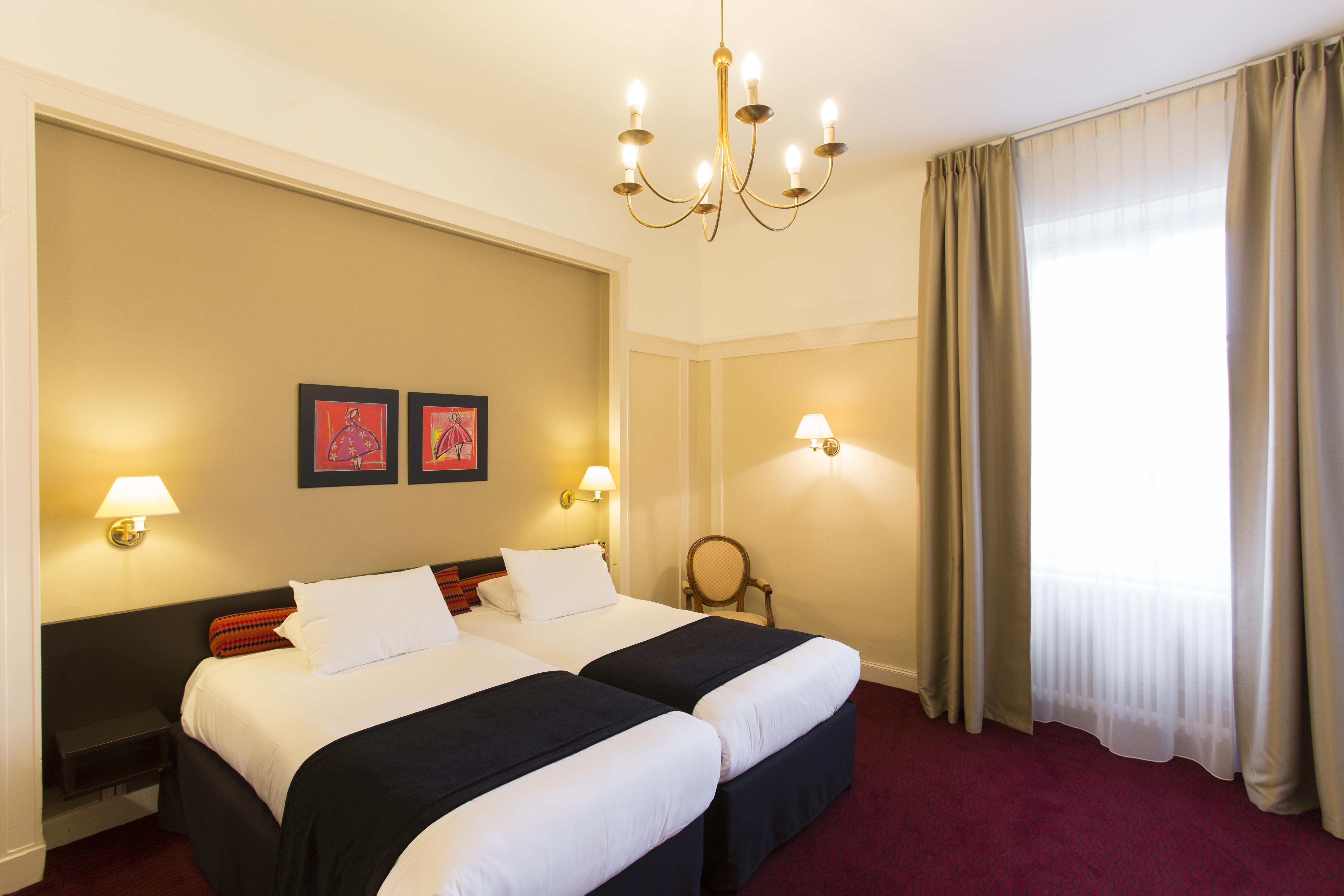 Hotel Mercure Bayonne Centre Le Grand Hotel Bagian luar foto