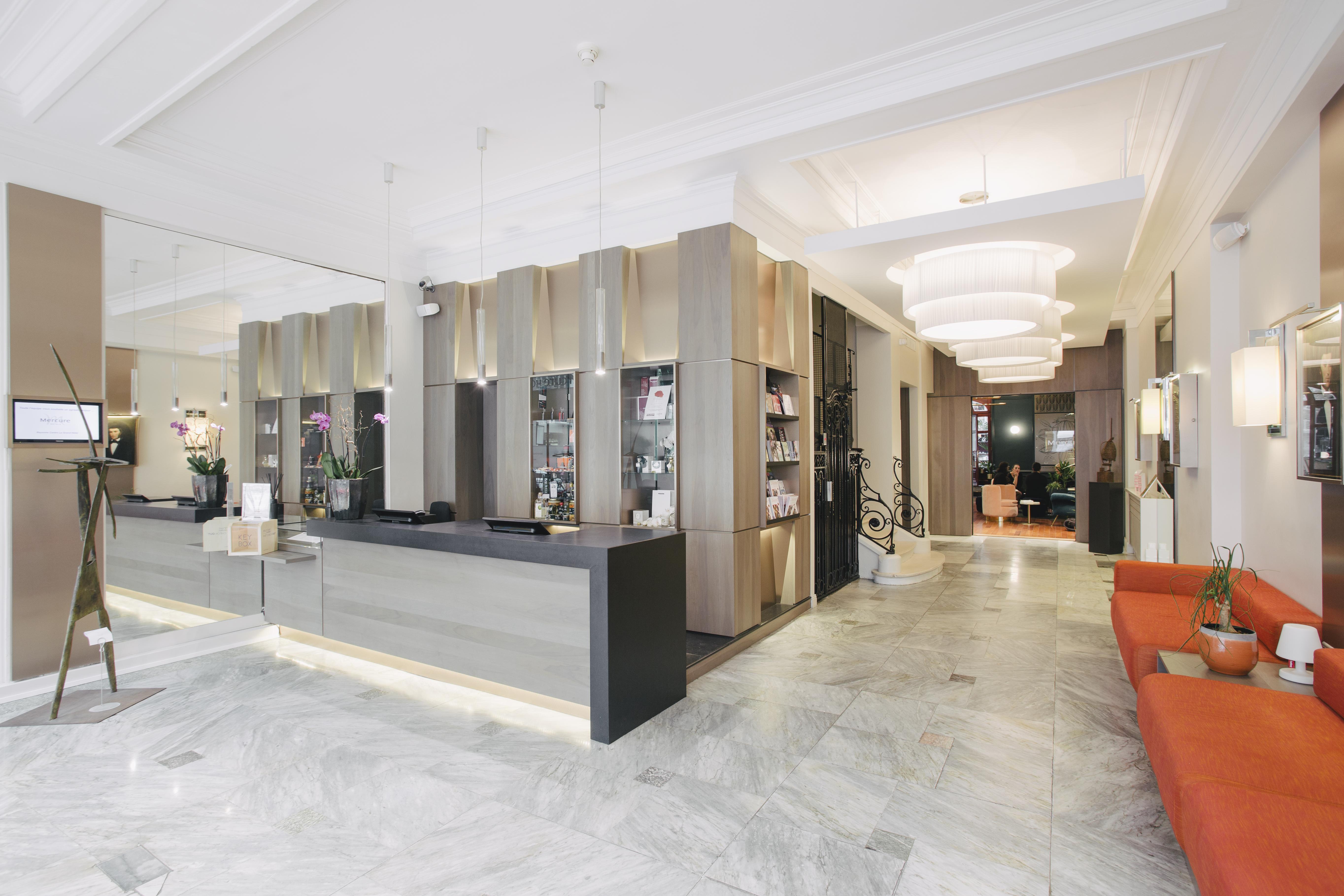 Hotel Mercure Bayonne Centre Le Grand Hotel Bagian luar foto